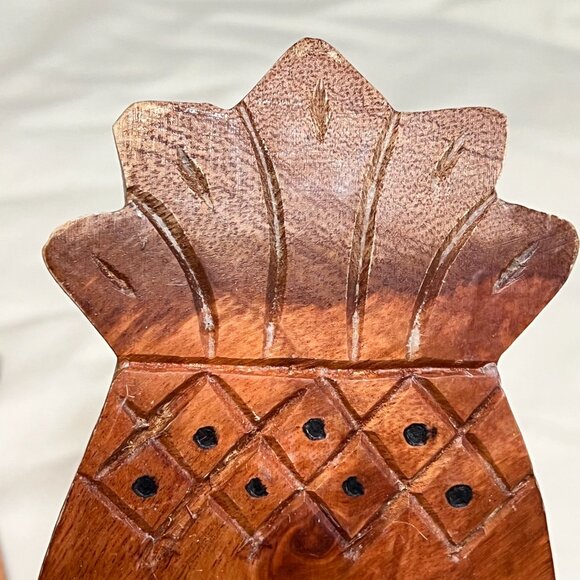 Pineapple Shaped Carved Acacia Wood Salad Forks Servers - Picture 7 of 9